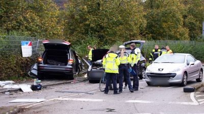 Ermittlungen zu tödlichem Unfall: Frau und ihre zwei Kinder sterben bei Stuttgart