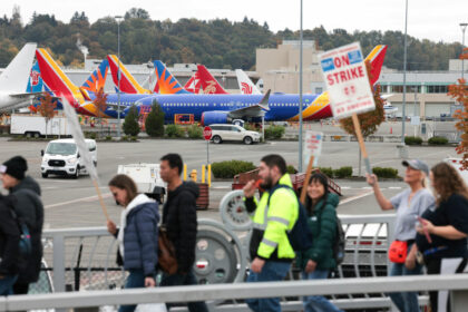 35 Prozent mehr Geld: Boeing-Belegschaft lehnt Arbeitgeber-Angebot ab