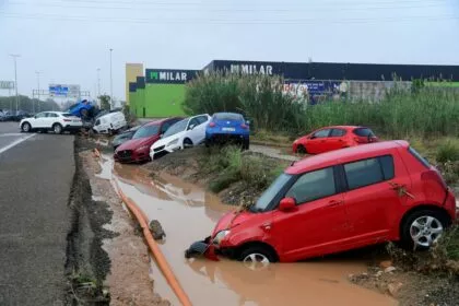 Unwetter in Spanien: Berlin bietet Hilfe an – mindestens 51 Tote