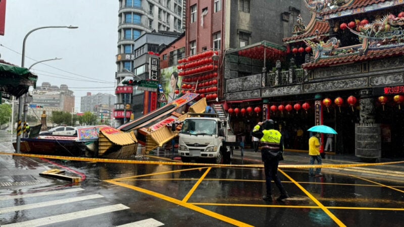 Super-Taifun „Kong-rey“ wütet auf Philippinen und in Taiwan