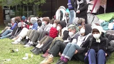 Teilnehmerin von propalästinensischem Protestcamp in Berlin zu Geldstrafe verurteilt