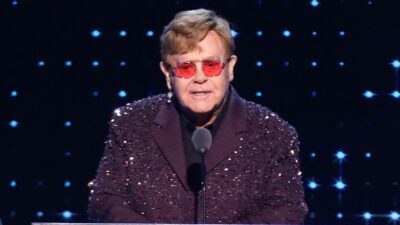 Elton John teilt mit derbem Schimpfwort gegen Elon Musk aus