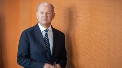 Bundeskanzler Olaf Scholz (SPD) wirbt für eine Fortsetzung der Ampel-Koalition trotz aller Schwierigkeiten.