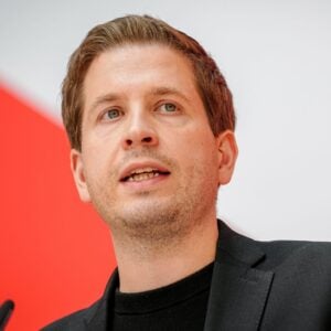 Kevin Kühnert tritt als SPD-Generalsekretär zurück – SPD-Spitze will Nachfolge bis zum Abend entscheiden