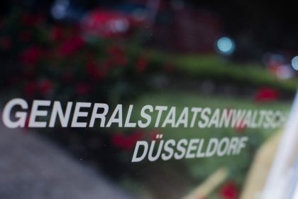 Düsseldorf: Anklage gegen 26-jährigen Iraner wegen IS-Unterstützung und Bombenplänen