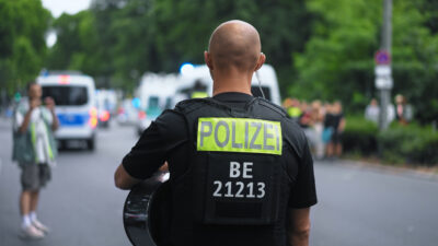 Dresden: 30 Verletzte bei schwerem Busunfall