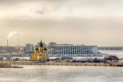 Gegenseitige Luftangriffe: Ukraine meldet Verletzte und Angriff auf russische Sprengstofffabrik