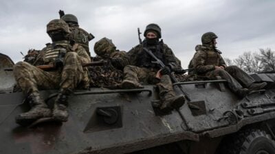 Ukrainischer Generalmajor: „Unsere Front ist zusammengebrochen“ – massive Probleme in Donezk