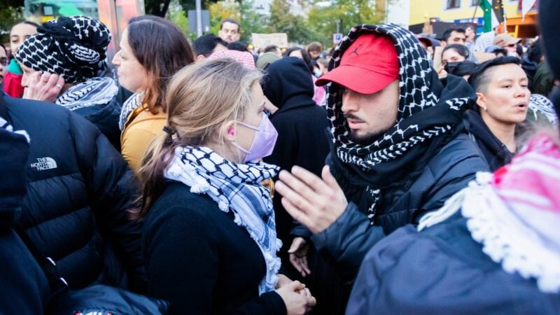 Greta Thunberg bei Kreuzberger Demonstration: Solidarität mit Palästina und Kritik an Israel