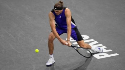 Tennisprofi Zverev im Viertelfinale von Paris