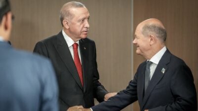 Scholz reist zu Treffen mit Erdogan in die Türkei.