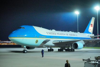 US-Präsident Biden zu Kurzbesuch in Berlin eingetroffen