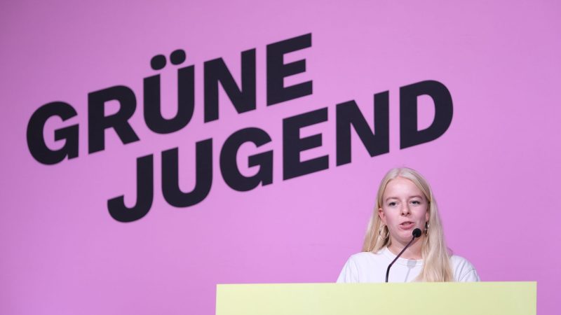 Will eine menschenwürdige Asylpolitik - die neue Vorsitzende der Grünen Jugend, Jette Nietzard