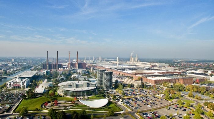 Das VW-Stammwerk in Wolfsburg gilt als größte Autofabrik der Welt. (Archivbild)