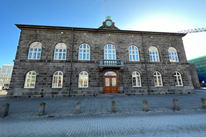 Vorzeitige Wahl: Island wählt neues Parlament – Links-Grüne könnten aus Parlament fliegen