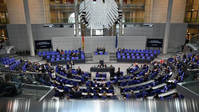 Der Bundestag streicht eine komplette Sitzungswoche, weil nach dem Ampel-Aus keine Haushaltsberatungen stattfinden.