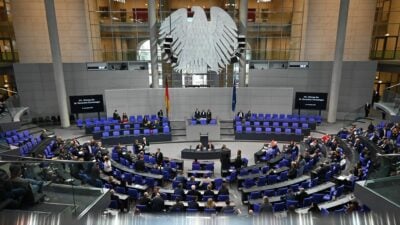 Der Bundestag streicht eine komplette Sitzungswoche, weil nach dem Ampel-Aus keine Haushaltsberatungen stattfinden.