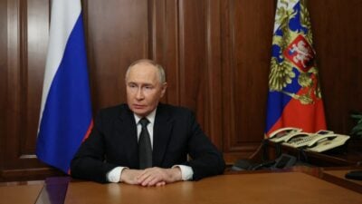 Putin unterzeichnet Gesetz zu Schuldenerlass für neue Rekruten