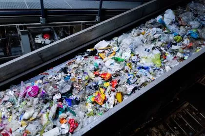UN strebt Abkommen gegen Plastikmüll an: Letzte Gesprächsrunde in Südkorea
