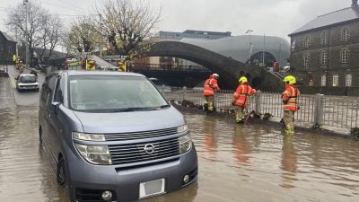 Sturmtief mit Unwettern: Mehrere Tote in Großbritannien