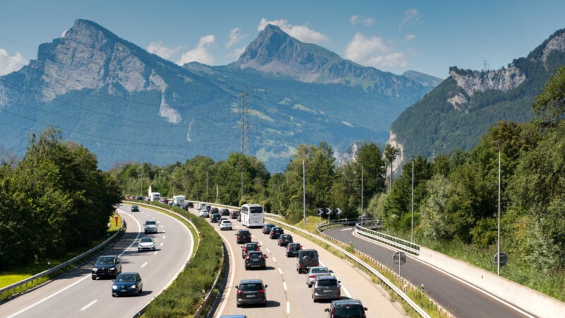 Hochrechnungen: Schweizer stimmen gegen Ausbau von Autobahnen