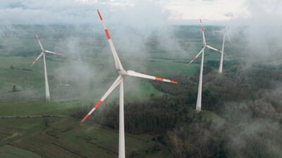 Dunkelflaute in Deutschland: Wind und Sonne liefern so wenig Strom wie noch nie