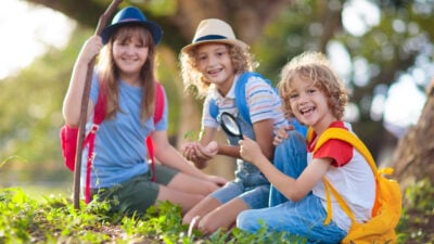 Studie: Zeit in der Natur mindert emotionale Belastung bei Kindern – besonders bei ADHS