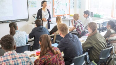 Das „Grundparadoxon“ der Bildungspolitik: Schulen fehlt Mitspracherecht