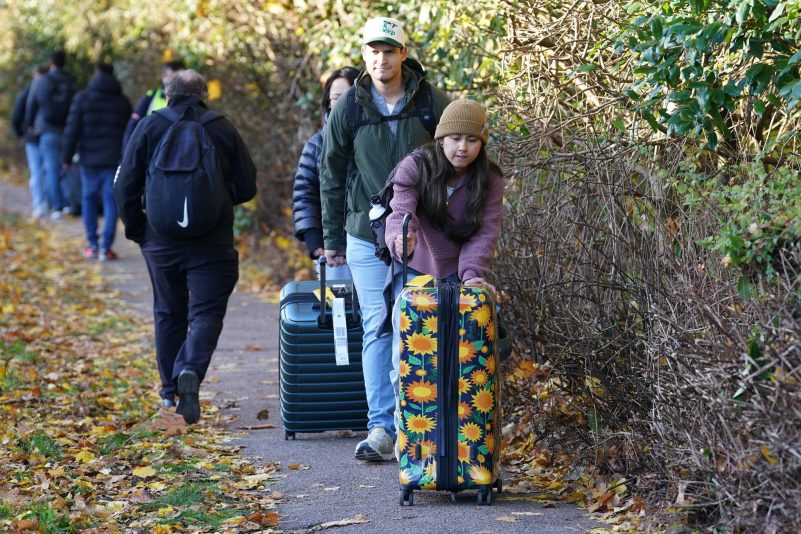 Teile des Londoner Flughafens Gatwick wurden vorübergehend gesperrt.