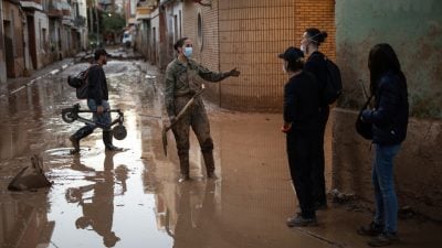 Neue Unwetter bedrohen Spanien – Noch 23 Vermisste