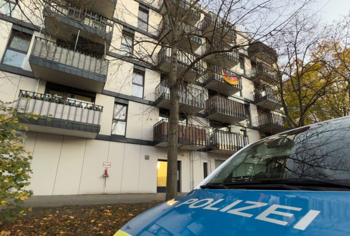 Polizeieinsatz in Berlin-Marzahn: Es besteht der Verdacht eines Tötungsdelikts. 