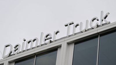 Daimler Truck kündigt elektrischen Überlandbus für 2026 an