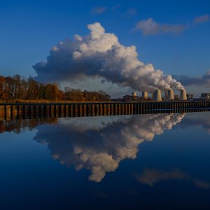 Kernkraft pfui, Kohle (noch) hui: Warum die Bundesregierung gegen den Strom schwimmt