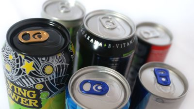 Tschechien will Verkauf von Energydrinks an Kinder unter 15 Jahren verbieten