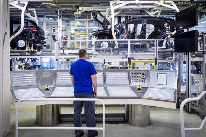 Trotz Krise: Autobranche sucht weiter Fachkräfte
