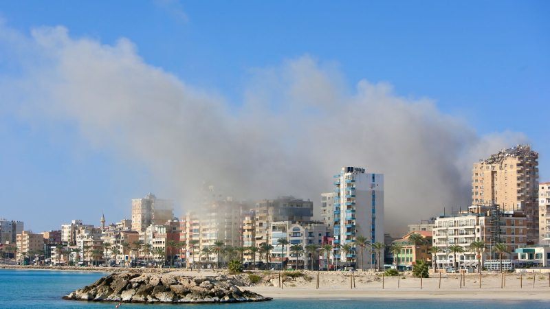 Israel hat erneut die Stadt Tyros im Südlibanon angegriffen. (Archivbild)