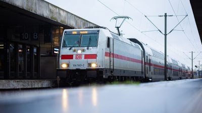 Bahn hat gravierende Probleme im Norden: „Auf andere Verkehrsmittel umsteigen“