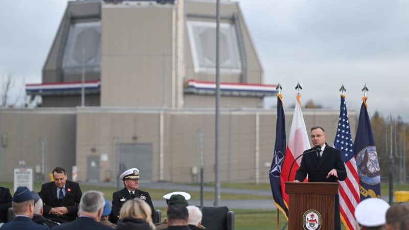 Polens Präsident Andrzej Duda spricht bei der Eröffnung der US-Raketenabwehrbasis in Redzikowo. (Foto aktuell)