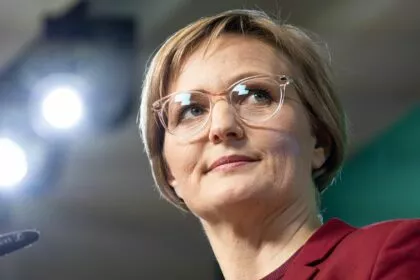 Grüne gehen im Ukraine-Konflikt auf Distanz zu Scholz – größere Nähe zu Merz