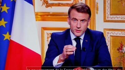 Präsident Macron will bis zum Ende seiner regulären Zeit 2027 im Amt bleiben.