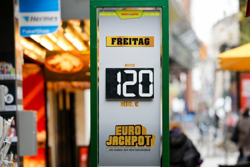 120 Millionen Euro waren im Eurojackpot zu vergeben - mehr ist nicht möglich. (Symbolbild)