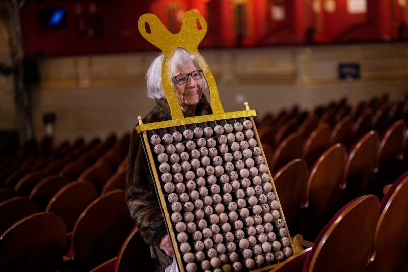 Rund 400 Zuschauer konnten die Ziehung der Glückszahlen im Madrider Teatro Real direkt miterleben.