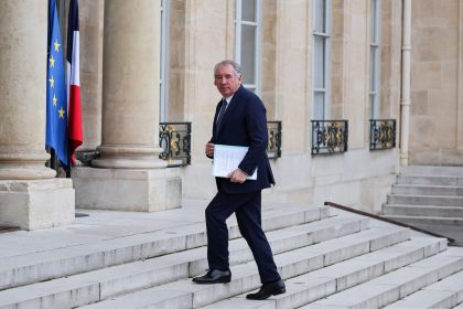 Frankreich: Premierminister kündigt Einsparungen von mehr als 40 Milliarden Euro an