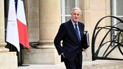 Frankreichs Premier Barnier ist zum Einreichen seines Rücktritts im Elysée