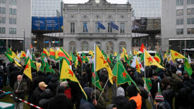 Baerbock warnt vor verschärftem Vorgehen der Türkei gegen Kurden in Syrien