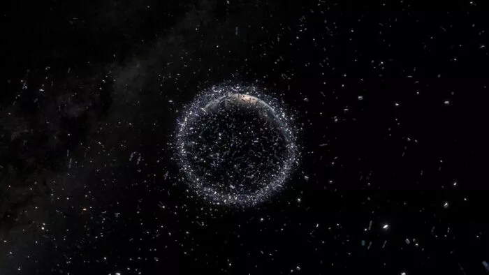 Aus dem Weltall betrachtet, gleicht unser Blauer Planet einem Müllball: Laut ESA umkreisen mehr als 100 Millionen ausrangierte Raumfahrzeuge, Trümmer und Bruchstücke als Weltraumschrott die Erde.