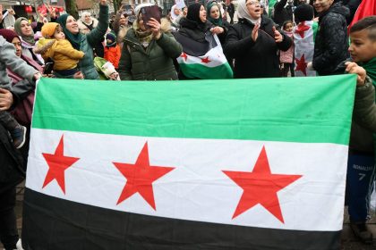 Neuer syrischer Außenminister warnt Iran vor „Stiftung von Chaos“ in Syrien