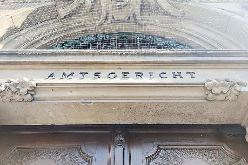 Beantragte Regelinsolvenzen: Weiter deutlich mehr als im Vorjahr