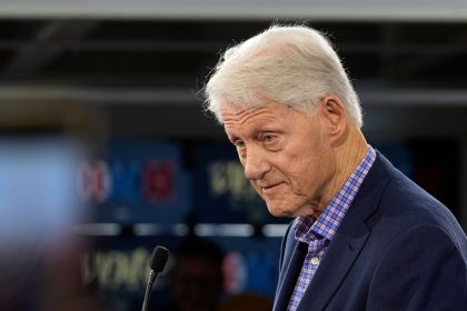 Früherer US-Präsident Clinton mit Fieber im Krankenhaus