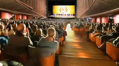 Shen Yun 2025 begeistert Florenz: Ausverkauftes Haus zum Europatournee-Auftakt